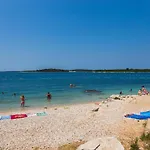 Lena * Pula