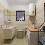 Lena Apartamento
