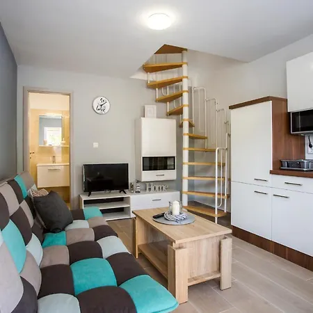 Lena Apartment