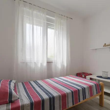 Lena Apartment Pula